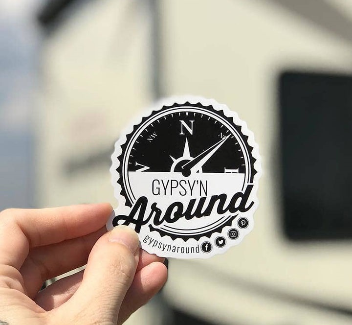 Top 10 Điều Thú Vị Về Logo Sticker Bạn Có Thể Chưa Biết 2 1. Lịch Sử Hình Thành Logo Sticker