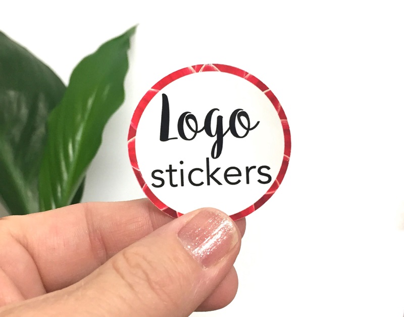 Top 10 Điều Thú Vị Về Logo Sticker Bạn Có Thể Chưa Biết 3 2. Đa Dạng Vật Liệu Sản Xuất