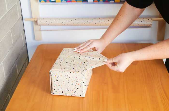 Hộp giấy khách hàng