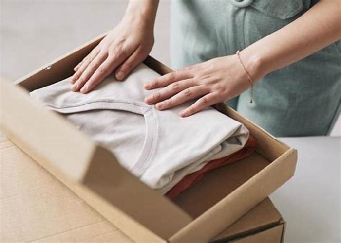 In Vỏ Hộp Đựng Quần Áo Giá Rẻ Ở Đâu? Khám Phá Dịch Vụ Tại In.pro.vn 2 Vỏ Hộp Đựng Quần Áo 1