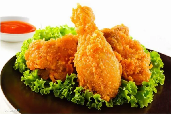 alt Hình ảnh gà rán giòn tan, hấp dẫn