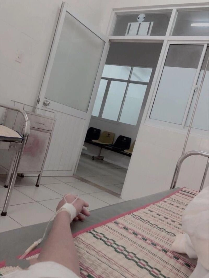 1001+ Hình truyền nước biển ảnh nằm viện chụp tay THẬT NHẤT 10 ảnh nằm bệnh viện chụp tay